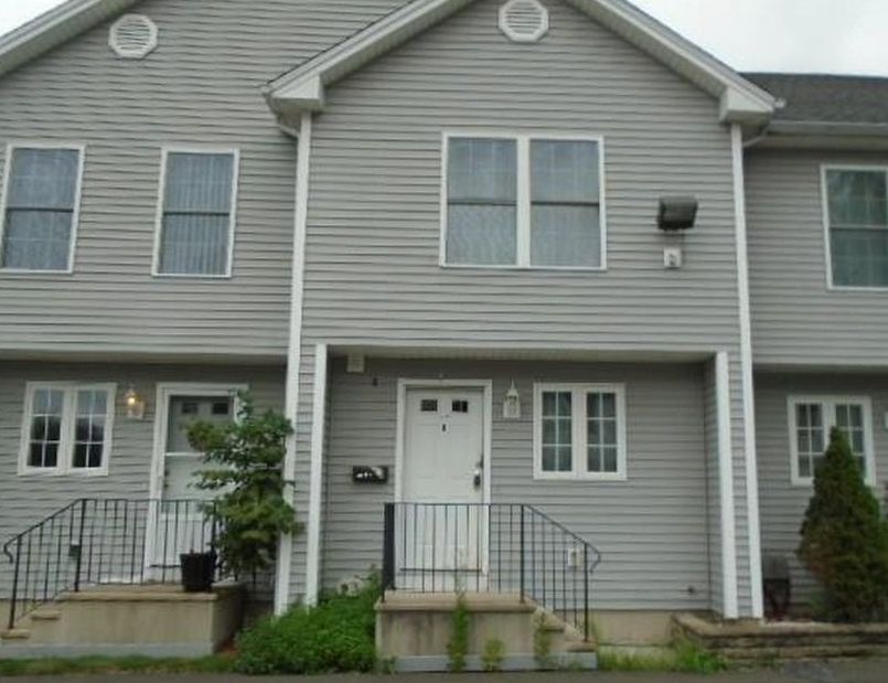 Pierremount Ave Unit B, New Britain, CT Ejecucion 101,000 2 DO/ 3 BA