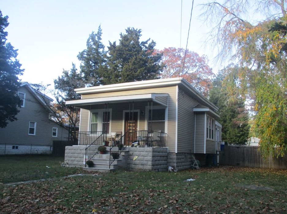 Wellington Ave, Pleasantville, NJ Preejecucion 106,600 3 DO/ 2 BA