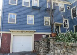 Ejecucion Adelaide Ave Apt 3 - Providence, RI