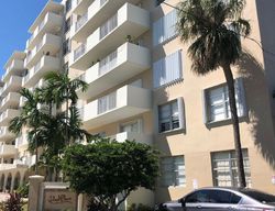 Ejecucion N Treasure Dr Apt 3p - Miami Beach, FL