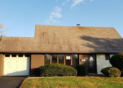 Ejecucion Begonia Ln - Levittown, PA