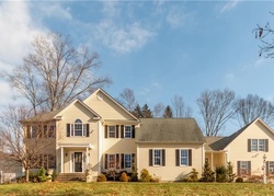 Ejecucion Evergreen Ln - Oxford, CT