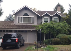 Ejecucion Woodcrest Dr - Springfield, OR