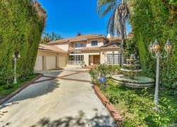 Ejecucion Gloria Ave - Encino, CA