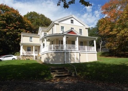 Ejecucion W River Rd - Orange, CT