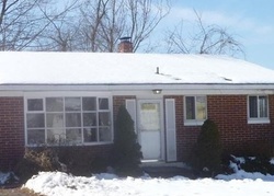 Ejecucion Highland Ave - Ansonia, CT