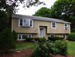 Ejecucion Tanglewood Dr - East Falmouth, MA