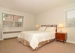 Ejecucion Dehaven Dr Apt 1d - Yonkers, NY