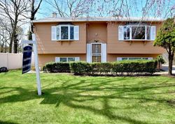 Ejecucion Roosevelt Ave - Greenlawn, NY