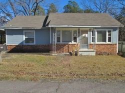 Ejecucion Dickson Rd - Mena, AR