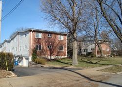 Ejecucion E Washington Ave Apt 2s - Saint Louis, MO