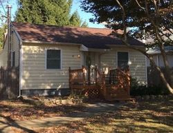 Ejecucion Rexmere Ave - Farmingville, NY