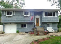 Ejecucion Joan Ave - Centereach, NY