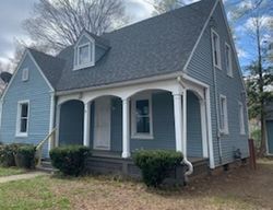 Ejecucion Spruce Ln - Ansonia, CT