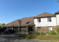 Ejecucion Waterview Cir Apt 4 - Vernon Hills, IL
