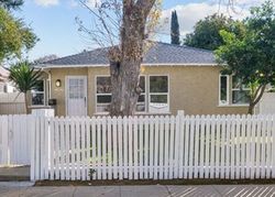 Ejecucion Woodman Ave - Van Nuys, CA