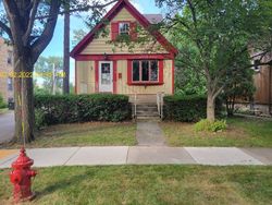 Ejecucion Park Ave - Wilmette, IL