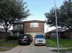 Ejecucion Diamond Crest Dr - Missouri City, TX