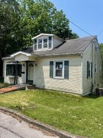 Ejecucion Doyle Ave - Paris, KY
