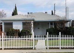 Ejecucion N Vagedes Ave - Fresno, CA