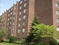 Pre-ejecucion Lower Ferry Rd Apt 4d - Trenton, NJ