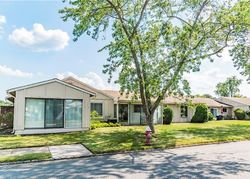 Pre-ejecucion Larch Plz - Monroe Township, NJ