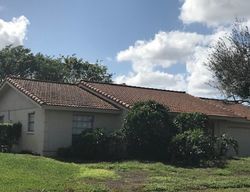 Pre-ejecucion Shadow Wood Blvd - Pompano Beach, FL