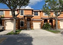 Pre-ejecucion N Palm Villas Way - Lake Worth, FL