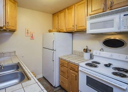 Pre-ejecucion Half Moon Ln Apt 15 - Daly City, CA