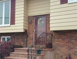 Pre-ejecucion Greenway Dr - Farmingdale, NY