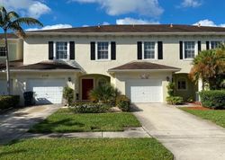 Pre-ejecucion Emerald Vis - Lake Worth, FL