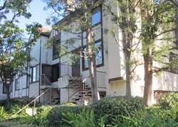 Pre-ejecucion Hart St Apt 6 - Canoga Park, CA