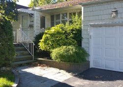 Pre-ejecucion Sherwood Dr - East Meadow, NY