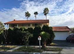 Pre-ejecucion Dickenson Ct - Upland, CA