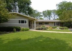 Pre-ejecucion S West Dr - Oswego, IL