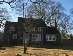 Pre-ejecucion E Maple Rd - Greenlawn, NY