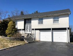 Pre-ejecucion Bridle Ln - Glen Cove, NY