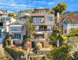 Pre-ejecucion Victoria Dr - Laguna Beach, CA