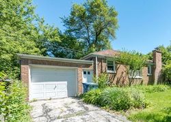 Pre-ejecucion Hiawatha Dr - Clarendon Hills, IL