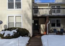 Pre-ejecucion Pleasant Valley Rd Apt 8-10 - South Windsor, CT