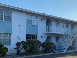 Pre-ejecucion Biscayne Dr Apt 11 - Naples, FL