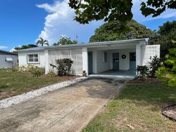 Pre-ejecucion Ne Barbara Dr - Jensen Beach, FL