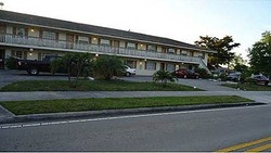 Pre-ejecucion Woodside Dr Apt 10 - Pompano Beach, FL