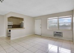 Pre-ejecucion West Dr Apt 316 - Miami Beach, FL