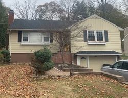  Dietrich Ln - Haledon, NJ