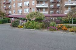  Rumsey Rd Apt 2g - Yonkers, NY